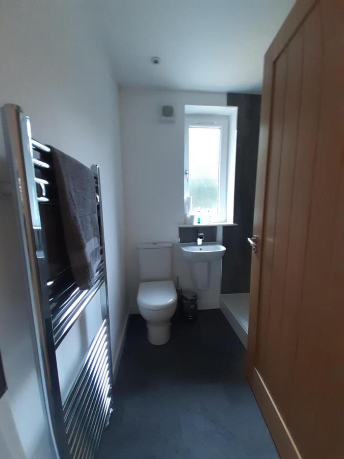 Carvetii - Jade House - 3 Bed House Sleeps Up To 8 Kelty
